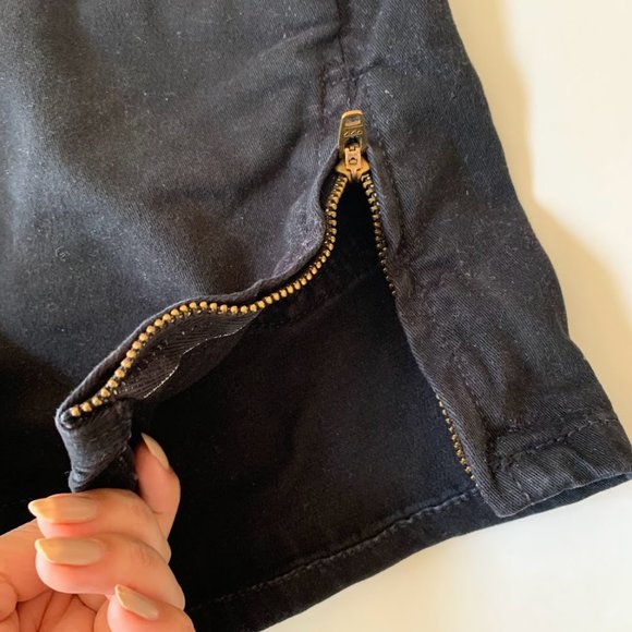 American Apparel Black Denim Side Zipper Shorts - 24/25 - Picture 6 of 9